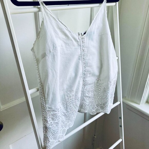 100% cotton white Paige v-neck eyelet camisole tank top - Picture 5 of 6